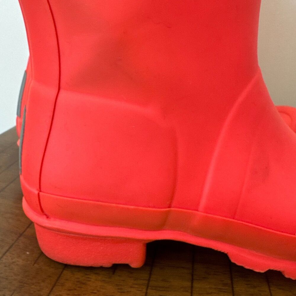 Hunter Original Tall Rain Boots Neon Pink Womens Size 6 edgy bright - Picture 4 of 13